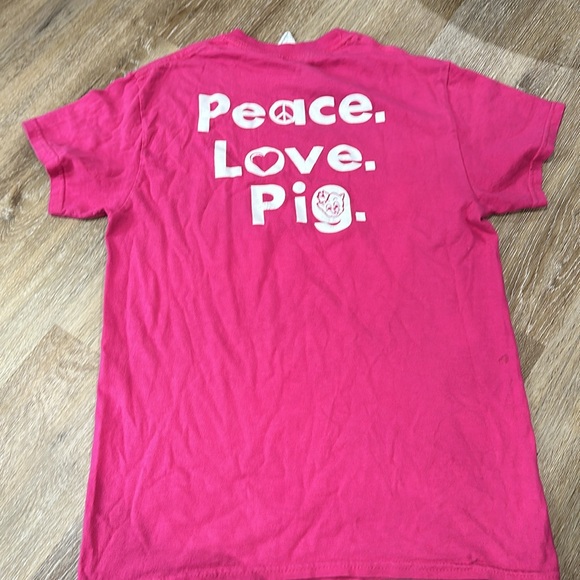 Small pink peace love pig piggly wiggly tshirt - Picture 2 of 2